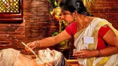 Ayurveda-Kur in Indien